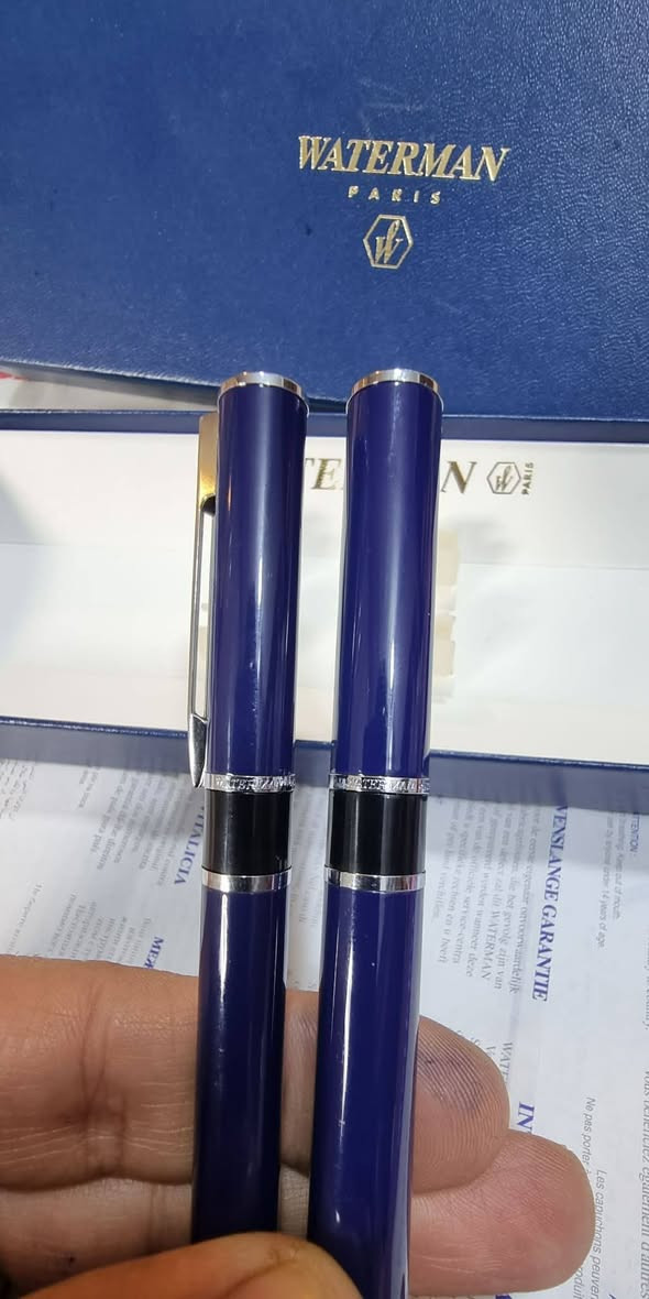 تحية طيبة  ،،،
#سيت_اقلام_وترمان  #WATERMAN PARIS  
        الصنع  : فرنسي #اصلي  ، MADE IN FRANCE  ، 
       #جديد غير مستخدم  ، إنتاج #قديم  ، بالعلبة #الأصلية  ، 
        حبر + جاف  / اصدار #كلاسك بلون #ازرق غامق مميز ، 
السعر  : 95 الف ، 
يوجد توصيل  .


**إذا كنت صاحب هذا الإعلان وتريد حذفه لأي سبب، رجاءا أرسل رسالة إلى الدعم الفني**
