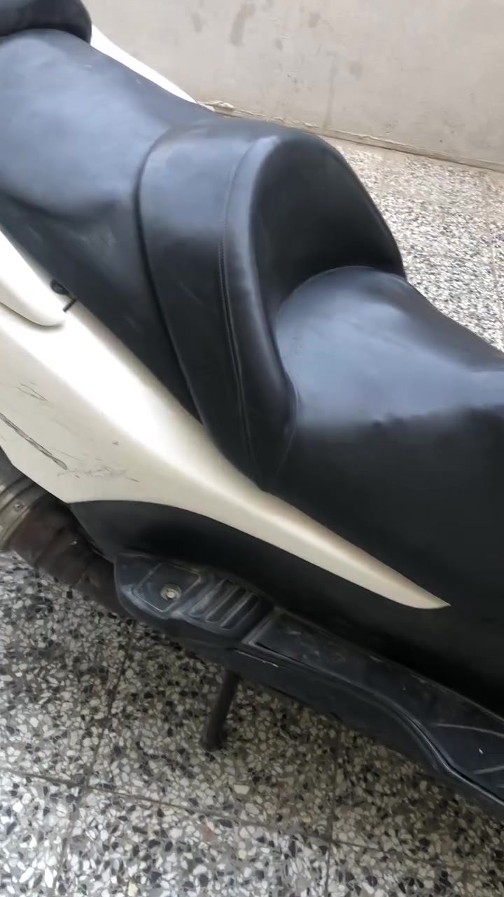 سلام عليكم 08 دراجه نضيفه بلاديه مكان بغداد سعر 900 اوراقه موجوده
***********
