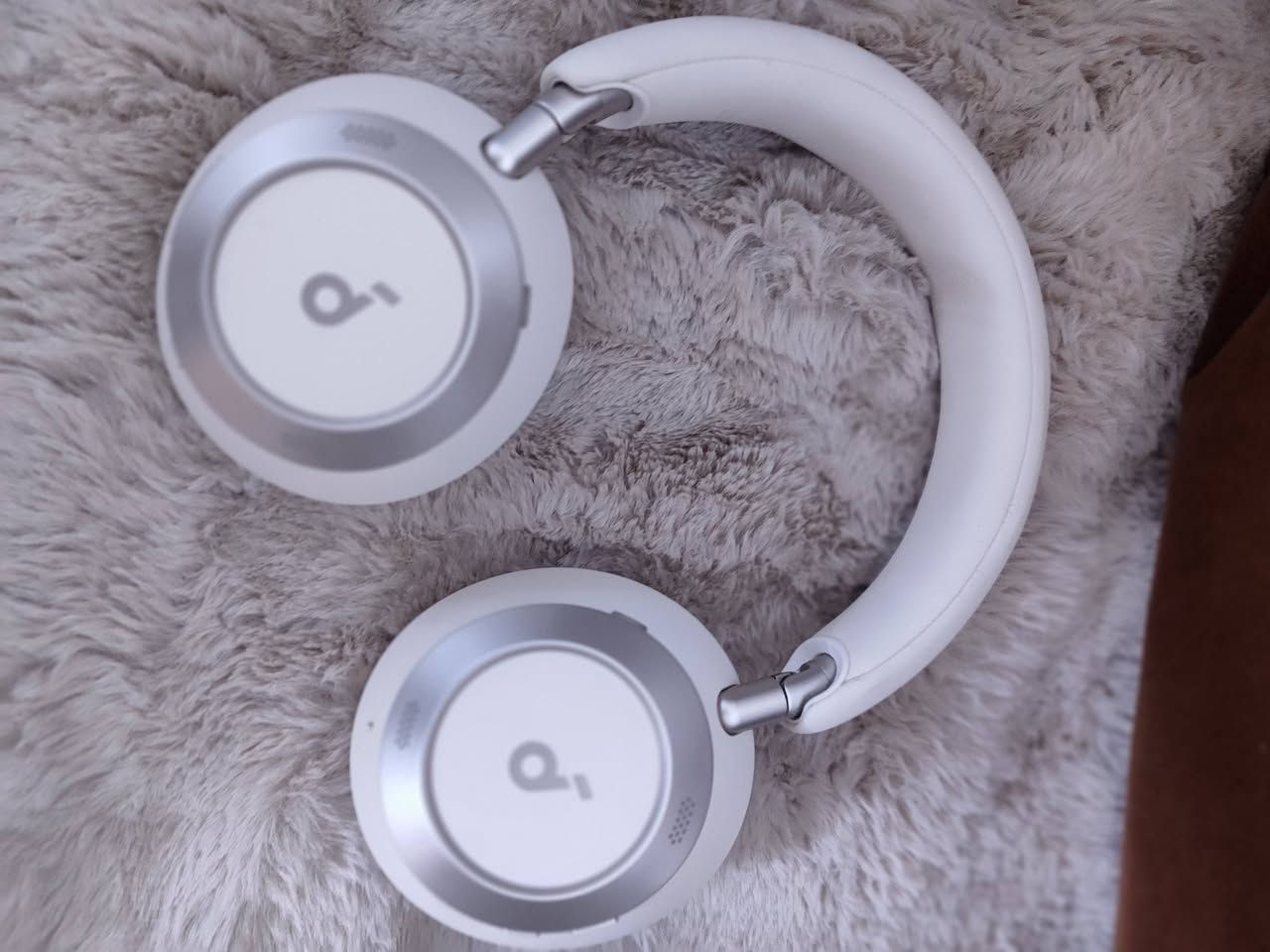 Space one pro 
افضل سماعات هيد سيت من انكر بالعالم

السعر 110 الف قفل

مكاني بغداد حي اور قرب سنتر حي اور 

772 685 2886


**إذا كنت صاحب هذا الإعلان وتريد حذفه لأي سبب، رجاءا أرسل رسالة إلى الدعم الفني**