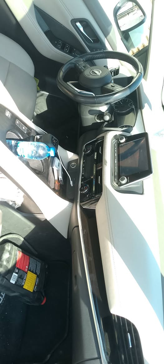 نيسان روج 23 مكفولة حتى الدعاميات تقرير مياه أمطار فول مواصفات بانوراما كشن جلد ابيض  رادار بدون رقم تترقم جميع المحافظات السعر 165$ ***********
