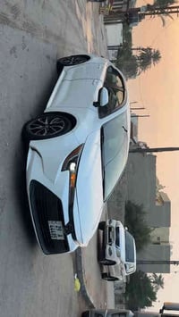 كورلاه 2023 وارد امريكي   رقم واسط معوقين وكاله عامه باقي 3 سنوات وصير...