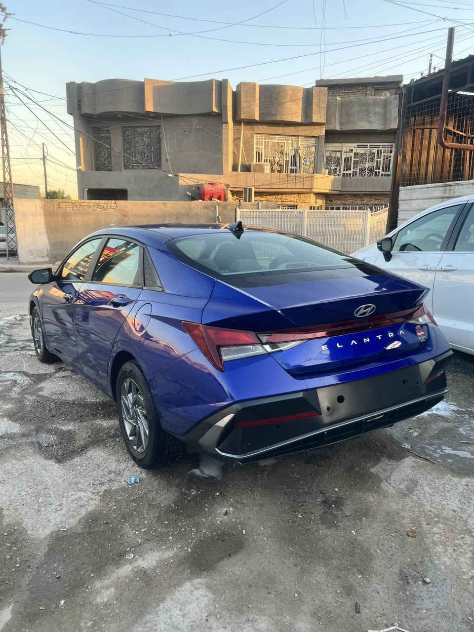 السعر #. 125 ورقه.  تلفون ***********
السلام عليكم النترا مديل 24 دخول جديد وارد أمريكي مواصفات نص فول بصمه تشغيل عن بعد شاشه دجتل متصل لد دشبول متغير تبريد شاشه رادرات وبقيه المواصفات المتعارف عليها حادث السياره جاملغ خلفي ونص الباب ثنينهن معمرات تعمير درجه أولى بدون تبديل كلها ليبل واحد بدون ايرباك بدون قطره دواخل تفحص وين ميعجبك سياره بسعر مناسب وبل عافيه عل ياخذها وصور الحادث بل منشور
