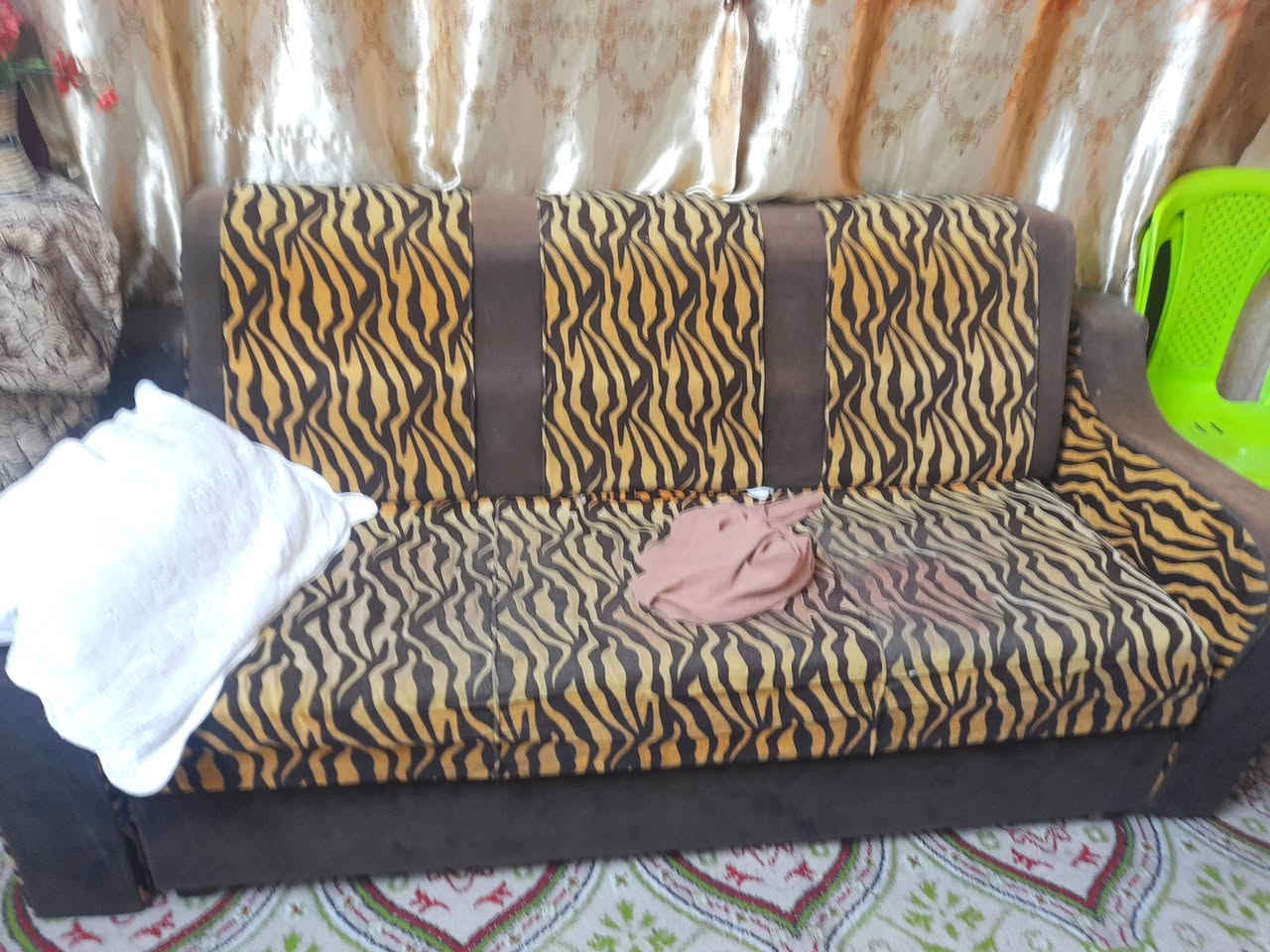 قنفات ثنين للبيع 20 وبيهم مجال مكاني شهداء سيف سعد


**إذا كنت صاحب هذا الإعلان وتريد حذفه لأي سبب، رجاءا أرسل رسالة إلى الدعم الفني**