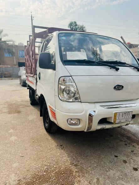 كيه بنكو حمل 2700 مديل 2010 صدر جديد هزه جديده تايرات نضيفه كهربائات جديده محجر جديد وياه كير محرك كفاله شاوصي كفاله سياره انكر سويج وكبل لشارع 
رقم ***********
