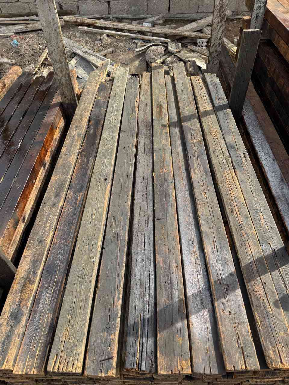 قالب خشب لبيع أنج تارس روسي عدد 11 مكعب ***********
