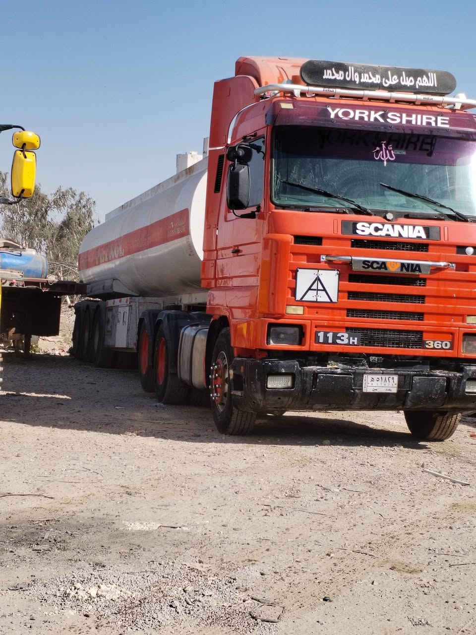 سلام عليكم للبيع سكانيه سنكل سحال مكينا 113 رقم بغداد مربوطه صهريج بسمي للاستفسار الاتصال ***********
