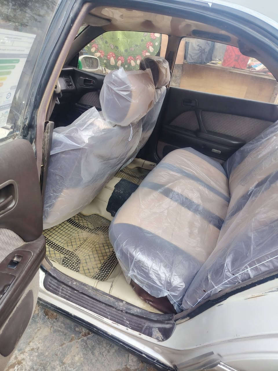 سلام عليكم بطه منفصل مديل 1993مكفوله من الكص ونقل جثه و العيب الشرعي مصبوغه عام جماليه كير و مكينه بل كارتون شادهن قبل شهرين  رقم بغداد تحويل مكاني بغداد نهروان سعر 58 رقمي ***********
