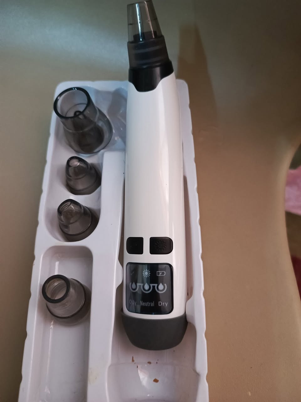 🟡 جهاز شافط دهون وأزالة رؤس السوداء جديد
. السعر 10 قفل
🔴 فاسلنك اسيا سيل شغال جهاز راقي اصلي السعر 15 
🔵 راوتر تاب لنك شغال وسريع السعر 10


**إذا كنت صاحب هذا الإعلان وتريد حذفه لأي سبب، رجاءا أرسل رسالة إلى الدعم الفني**