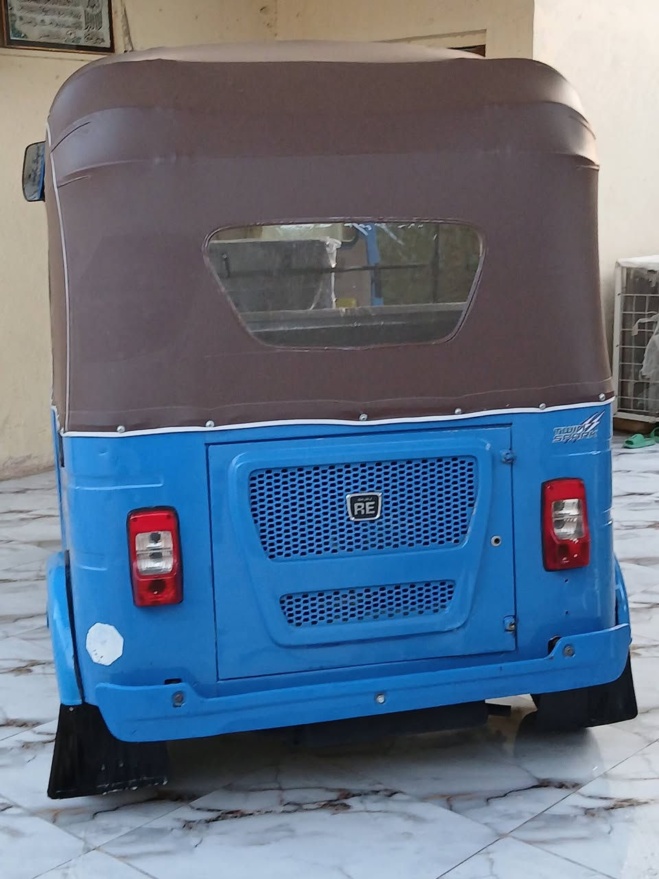 سلام عليكم تكتك22اوراق البيع كشرته كفاله وكيل سيد خلدون
التصال***********
