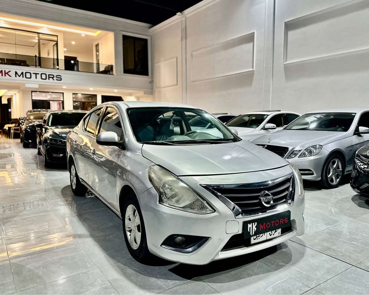 ‏Nissan
مودیل: sunny
سنة الصنع:2015
سعر : 79 مجال قليل
ماشيه: 160 km
حالة سيارا بيها بوند سبخ ، للمزيد من المعلومات،يرجى الاتصال على:*********** دهوك, العراق
