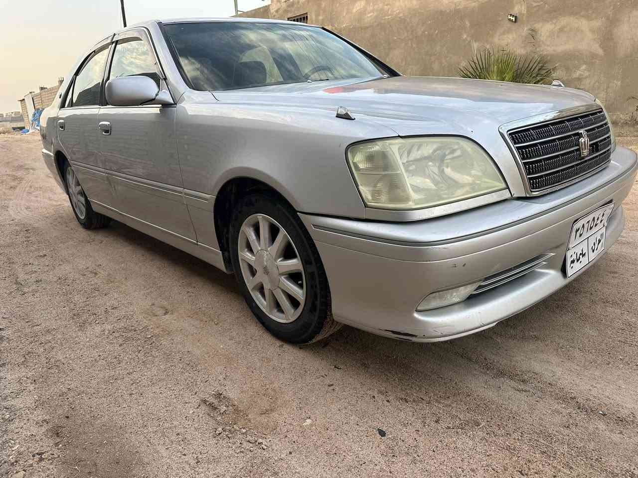 موديل 2003اصل كرستال دكمتين برده اربع كشنات كهرباءا
كصه وحده تكم السياره جاهزه وجديده دخول جديد
***********
