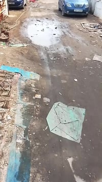 بيت للايجار مجمع الرجاء بيت عالي عن الشارع ميغرك طرمه وحمام خارجي صاله...