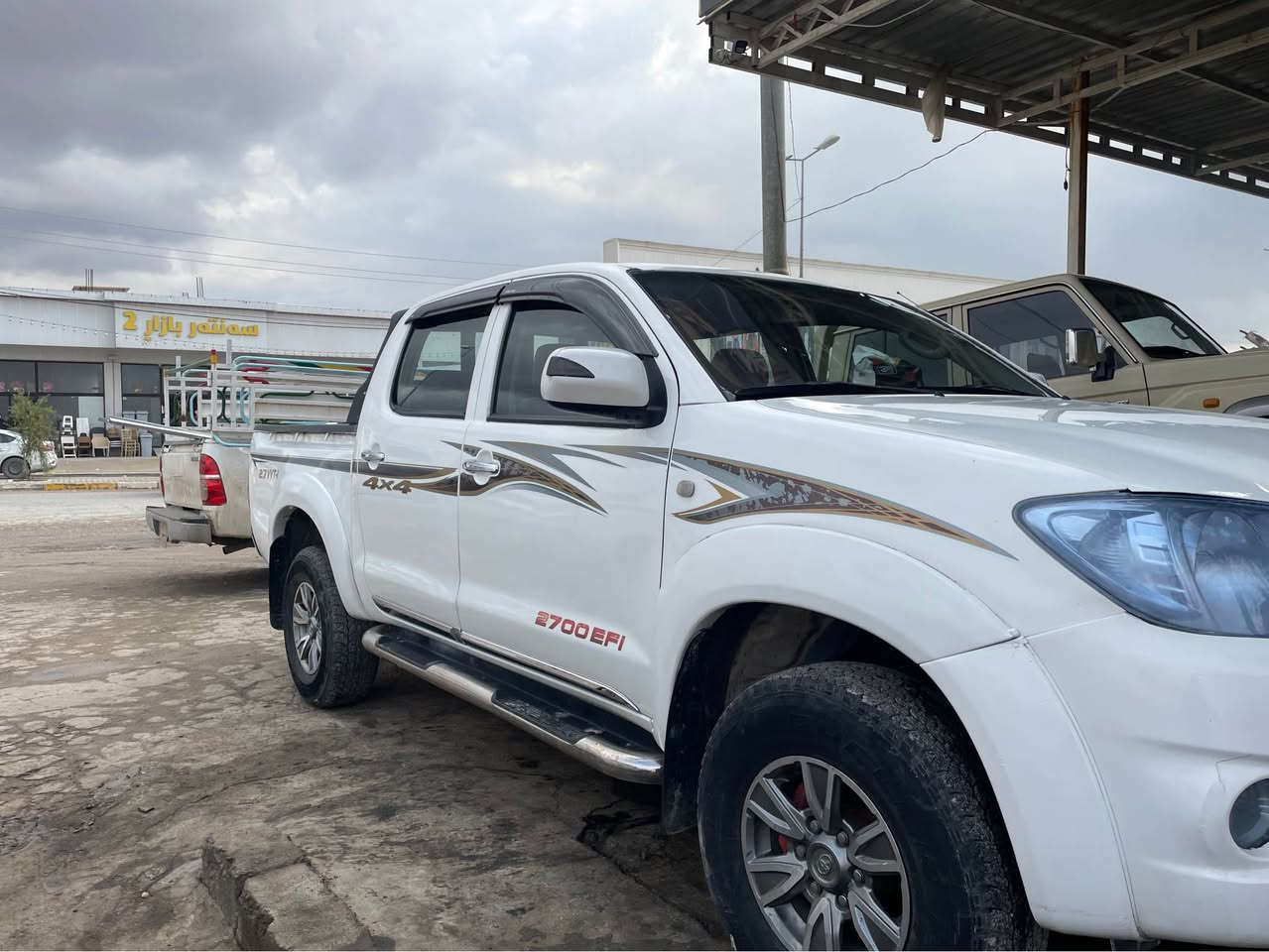 مه رزيه (٢٠١٠) (١٤٣) وه ره قه  مه عامه له سه ياره كه كامل جايزه بى مه سروفه گير و مه كينه به شه رت كرايته وه به س بى عه يبه(***********) سه ياره كه سبوغ عام نيه به س به عام ده فروشم سه نه وى به سه ر چووه (٤) ره قه ميه  پيش و پشتى كه پسه بى ليدران تايه و ويلى  زور باشه هه زه ى نويه أربيل, العراق
