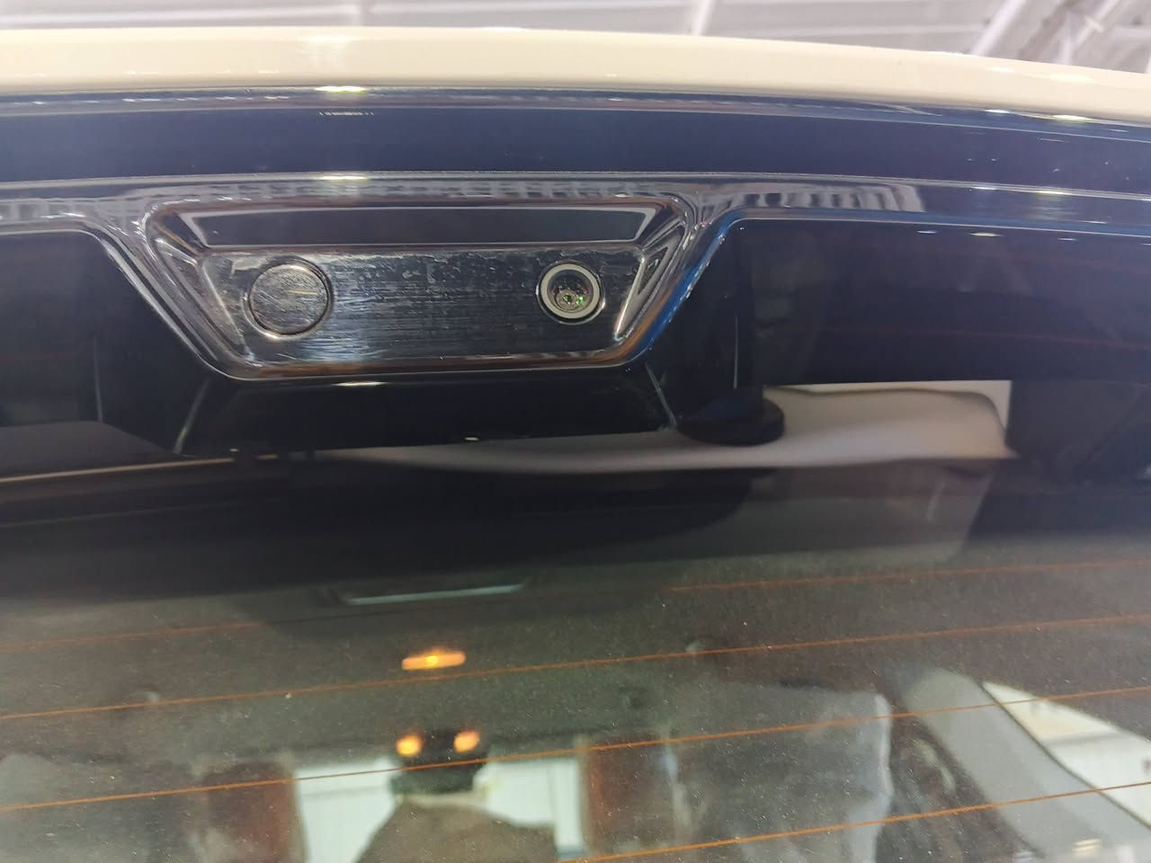 سورنتو 2025
خليجي مكفوله كفاله عامه 
مواصفات فول قماره حديد  رقم بغداد انكليزي بسمي 
دبل كامره  داتشو ويل 20
اناره محيطيه متعدده الالوان((( ماشيه 5 الف يعني زيرو زيرو ))) 
لايت زنون عالي ناصي
لايت خلفي امامي LED
 بعده وضع الشركه سياره
محرك 6 سلندر
كير ماوس
كشنات كهربائي
هندبرك دكمه 
وضعيات قياده 
مساعده منحدرات 
جنطه كهرباء
تشغيل عن بعد 
بردات خلفيه
شاشه متصل  
شاحن وايرلس 
كيجات متغير الكتروني وعادي
نقطه عمياء
شاشه لمس متغير التحكم 
ستيرن فول تحكم
7راكب
الاناره الداخليه LED
دخول بصمه ذكي
حساس امامي
حساس خلفي
قبضات الباب الالمنيوم 
مري شفط
حاملات اكواب 
جام 4 AOT
تشغيل عن بعد..

السعر 330 وبيها مجال ماكو هيج سعر  السيارة زيرو ماشية 5 الف السيارة بعدهي جديدة 
المكان نجف الاشرف 
رقم صاحب السيارة 
‏‪***********‬‏
