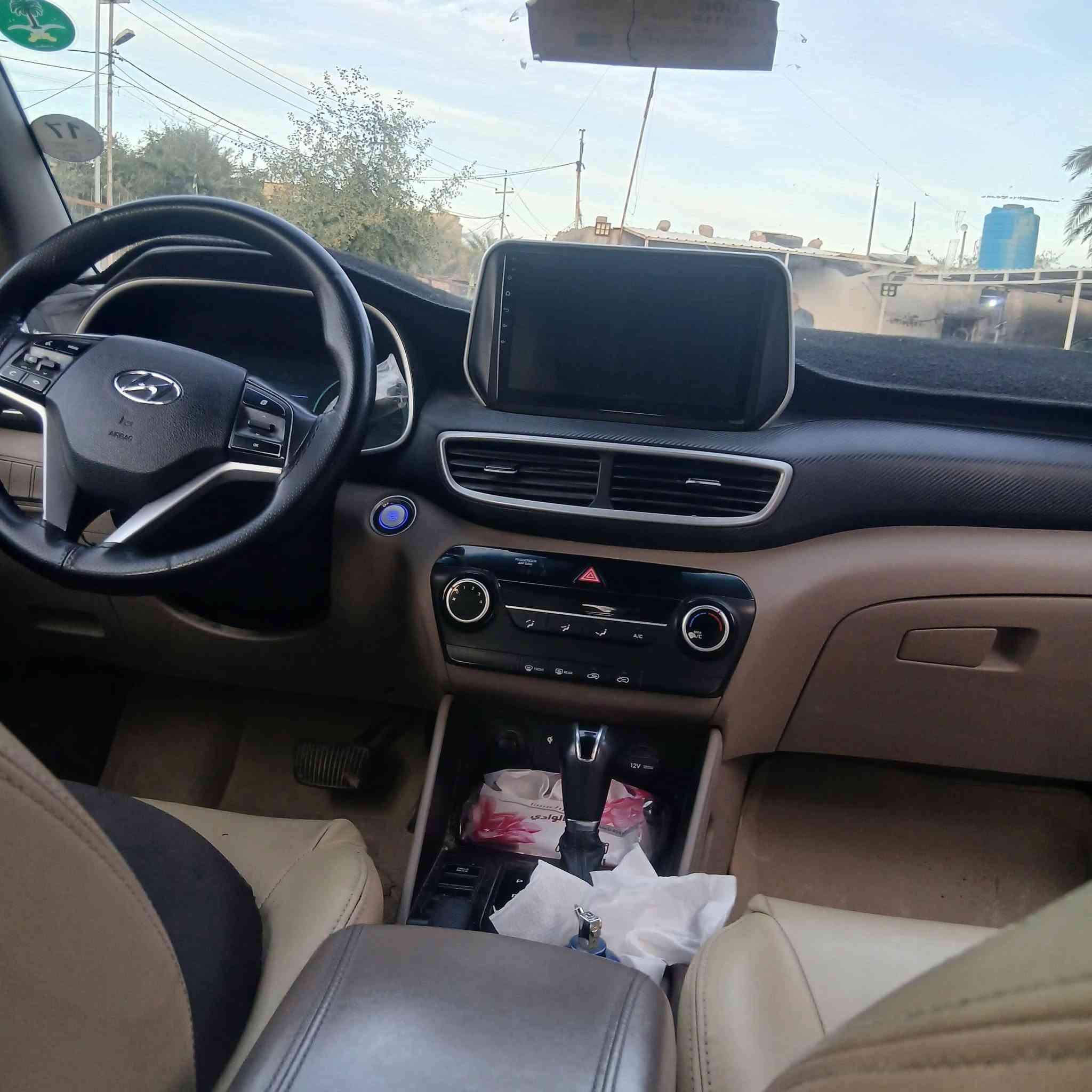 السلام عليكم 🌹🌹 للبيع توسان موديل 20
خليجي 

🍀مواصفات 
🍀بصمه 
🍀شاشه
🍀كامره
🍀كشنات جلد
🍀كشن السايق كهرباء 
🍀مري شفط + اشاير مري 
🍀تحكمات ستيرن 
🍀حساس امامي خلفي ***********
🍀شاحن وايرلس
🍀لد امامي خلفي 
🍀تبريد قطعتين 

مكفوله من الصبغ والحادث 
(

السياره جديده وجاهزه 
والشراي يتفضل 
***********
***********  وتساب
