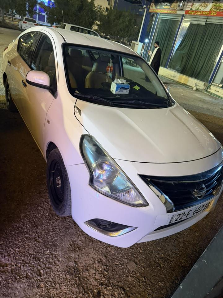 صني 21
قطعتين صبغ باب السدر وجاملغ الخلفي 
وباقي كفاله حداديه ستوني مكملها 100/100
مكينه بلاد علفحص تبريد تدفىه مكاني كوفه 
السعر 105 مجال بسيط تحويل او وكاله حاضر 
***********
