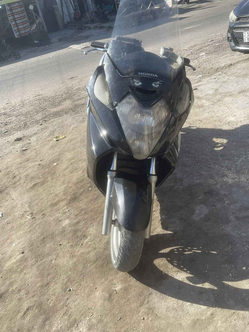 سلام عليكم. لبيع سلفر ونج 400 مستعجل  عله بيعته  وبيه مجل  سعر مليون 300 مكان بلديا***********
