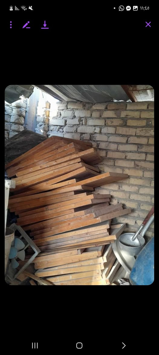 فرن حجري نزال مترين ونص وعرض متر ونص وياه ٤٠ طلوالي مكان ديوانيه قضاء الشاميه سعره وباقي تفاصيل اتصل ***********
