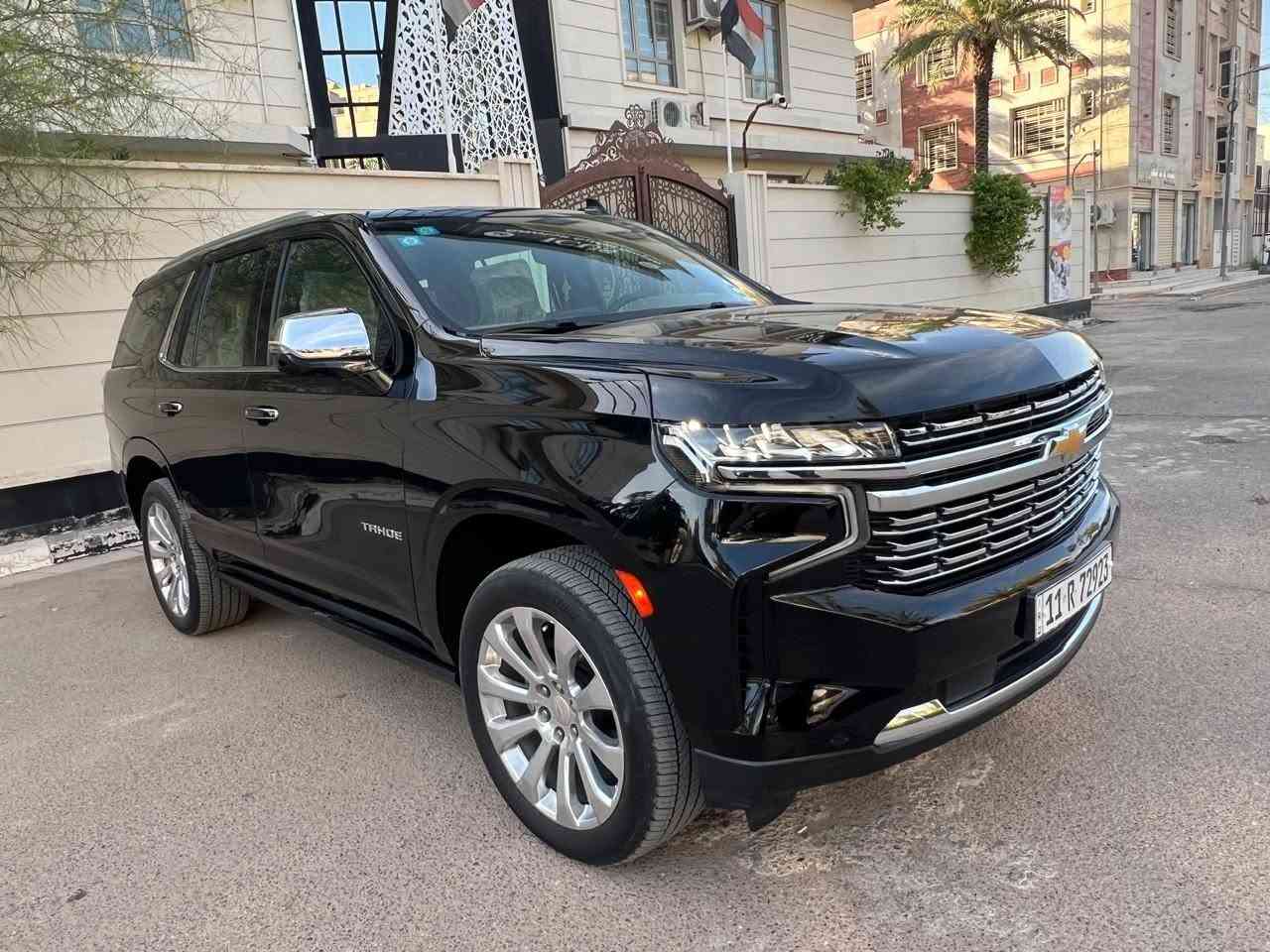 تاهو 2023 بريمر خليجي
وكالة المنصوري ام الضمان كفاله عامة 
من كلشي سياره جديده ماشيه 33  الف km فول مواصفات/
 جكات دواسات كهرباء خمس كامرات اعلى فئة. 
محرك كير واير بشرط مامفتوح 
سيارة حيل نظيفة كلشي عل بلاد جديد 
سنوية هزة كلشي جديد 
باسمي السنوية بشرط تحويل وغرامـة
سيارة مابيـها دينار مصرف كامل من كل نواحي
للاستفسار
  📞. ***********
        بغداد زيونة.
