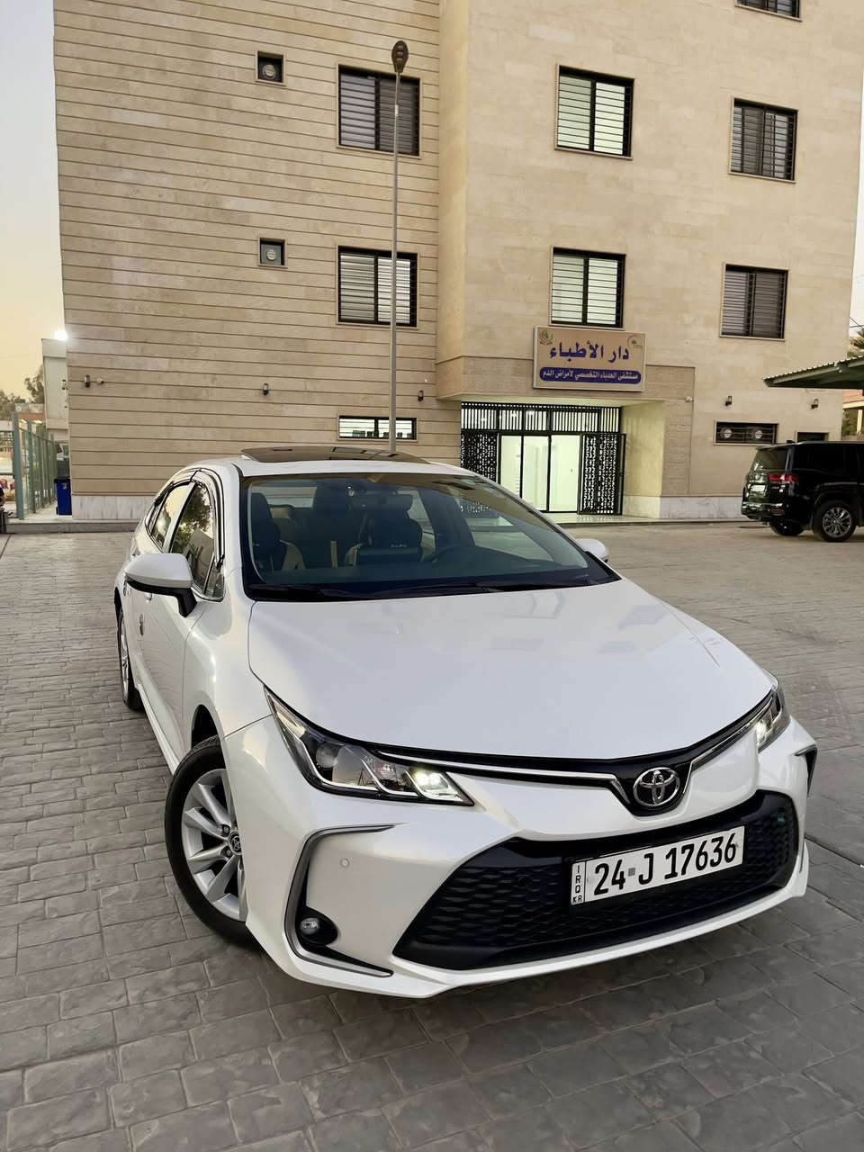 🔹كورولا 2023 خليجي بانزين
⭕️ شركة وكالة (جيهان)

⭕️ جميع مواصفاتها اصلية من الشركة 

🔹( السعر 182 ورقة )  

🔹محرك 1800 GLI (بنزين فقط)

🔹ماشية 33 الف كيلومتر 

🔹مرقم دهوك ( 24 ) 

🔹 بدون حادث بدون صبغ شرط

🔹عداد السرعة ديجتال 

🔹 سلايد (فتحة سقف)

🔹 تشغيل بصمة + دخول ذكي

🔹تبريد شاشة  ( امامي + خلفي )

🔹حساس امامي

🔹 حساس خلفي

🔹حساس ضغط الاطارات

🔹شاشة ابل كار بلي  + اندرويد اوتو 

🔹كاميرا خلفية  دوارة

🔹مود درايف ( Eco + Normal+ Sport )

🔹تحكم ستيرن 

🔹مانع انزلاق 

🔹اشاير + مرايه جانبية كهرباء 

🔹الانارة الداخلية زينون 

🔹 منافذ الطاقة ( USB + Type C )

🔹5 ويل كب + السبير مانازل 

🔹بروجكترات امامية 

🔺السيارة بيها ملاحظات بسيطة فقط

🔹( السعر 182 ورقة )

📍مكان السيارة / الموصل 

📱***********📞
