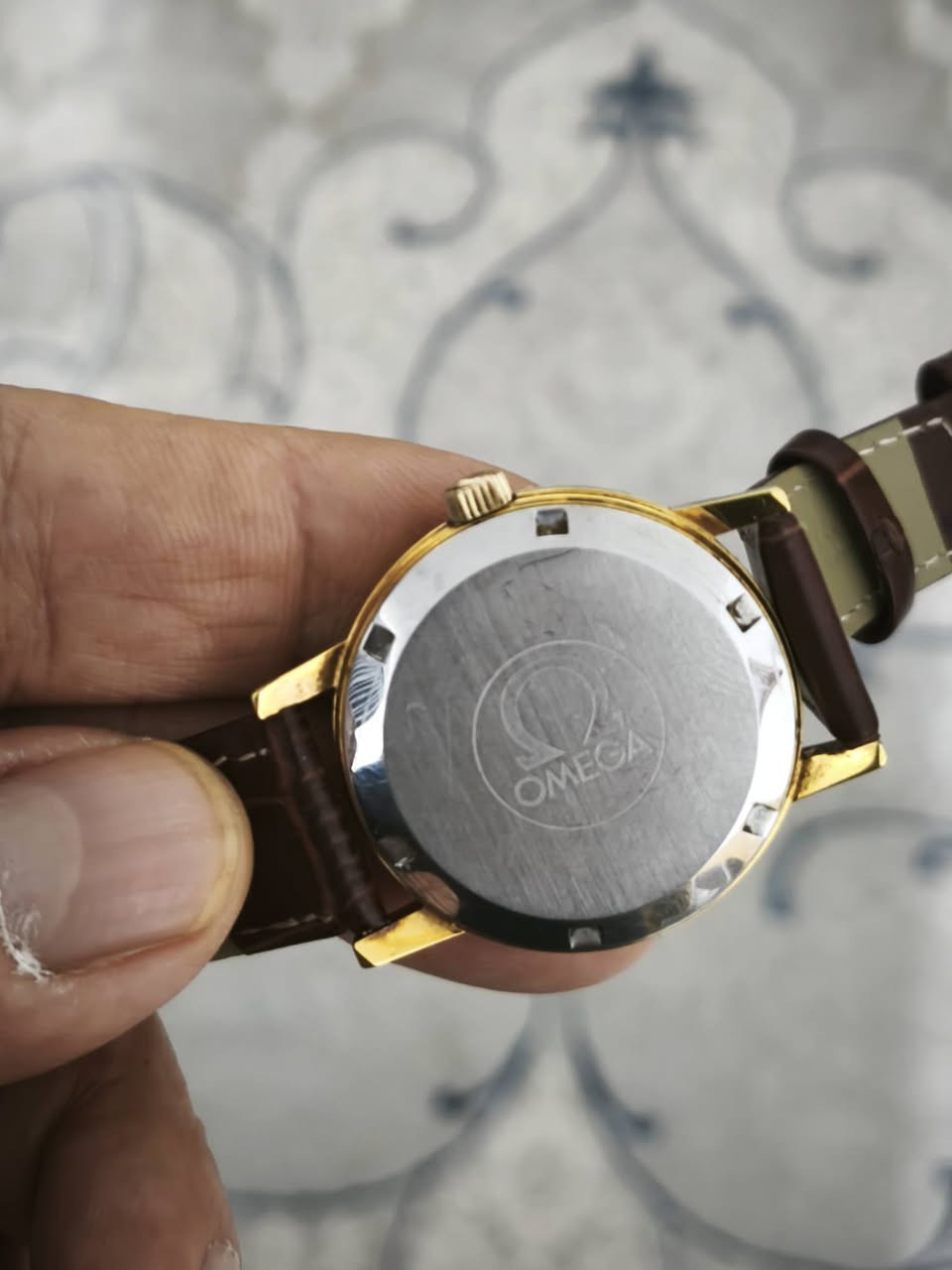 السلام عليكم..
اوميكا جنيف اوتماتيك سويسري اصلي طلاء ذهب ٢٠ مايكرون نظافه تامه ممتازه جدا
القطر ٣٥ بدون الزمبلك
السير والبوك اوميكا
السعر ٥٦٠ دولار


**إذا كنت صاحب هذا الإعلان وتريد حذفه لأي سبب، رجاءا أرسل رسالة إلى الدعم الفني**