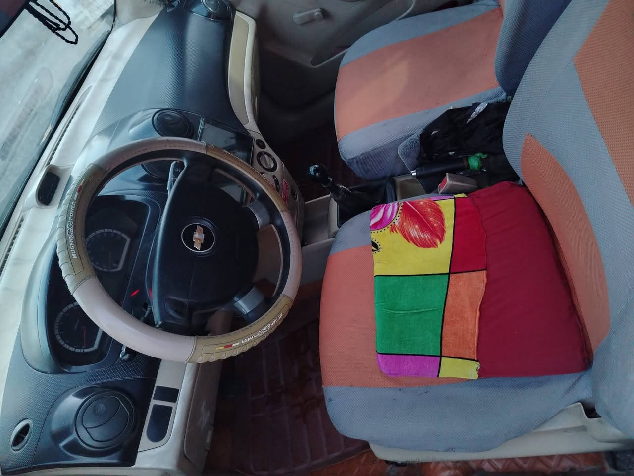 افيو 2010 خليجي شركه عامه اصل اصفر سنويه ماصاقطه مكينه وكير وحدادية وةوتخم تاير كلهن جدد ومشروطات وكفاله من صبغ وضربه وفتح وحتى بارد مابيه السعر ٥٥ وبيه مجال لاتصال ***********
