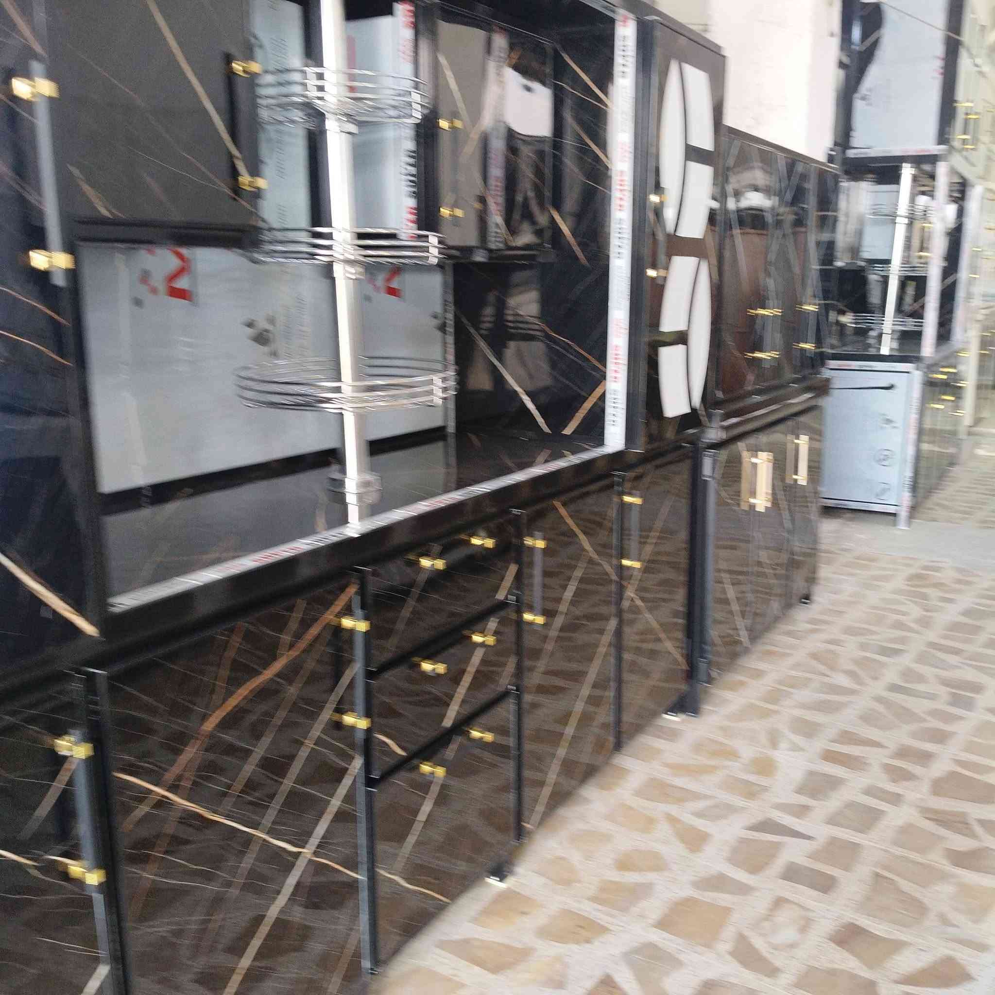 معرض أبو حارث موصل الجانب الأيمن تقاطع الطيران مجاور مؤسسه الشهداء ***********
