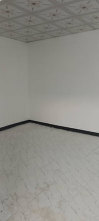 للبيع مساحه 120م جديد مامسكون مسجل بلبلديه ومرقم يتكون من غرفتين وصاله...