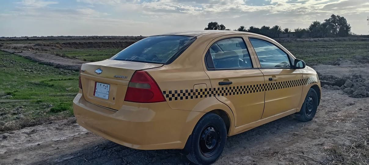 السلام عليكم للبيع افيو موديل 2009 محرك 1400 مفتوح رقم نجف الماني بسمي  هيئه وغرمات مصفره تاخذ صافي سنويه مجدد لل 2029 اي ستفسار ***********
