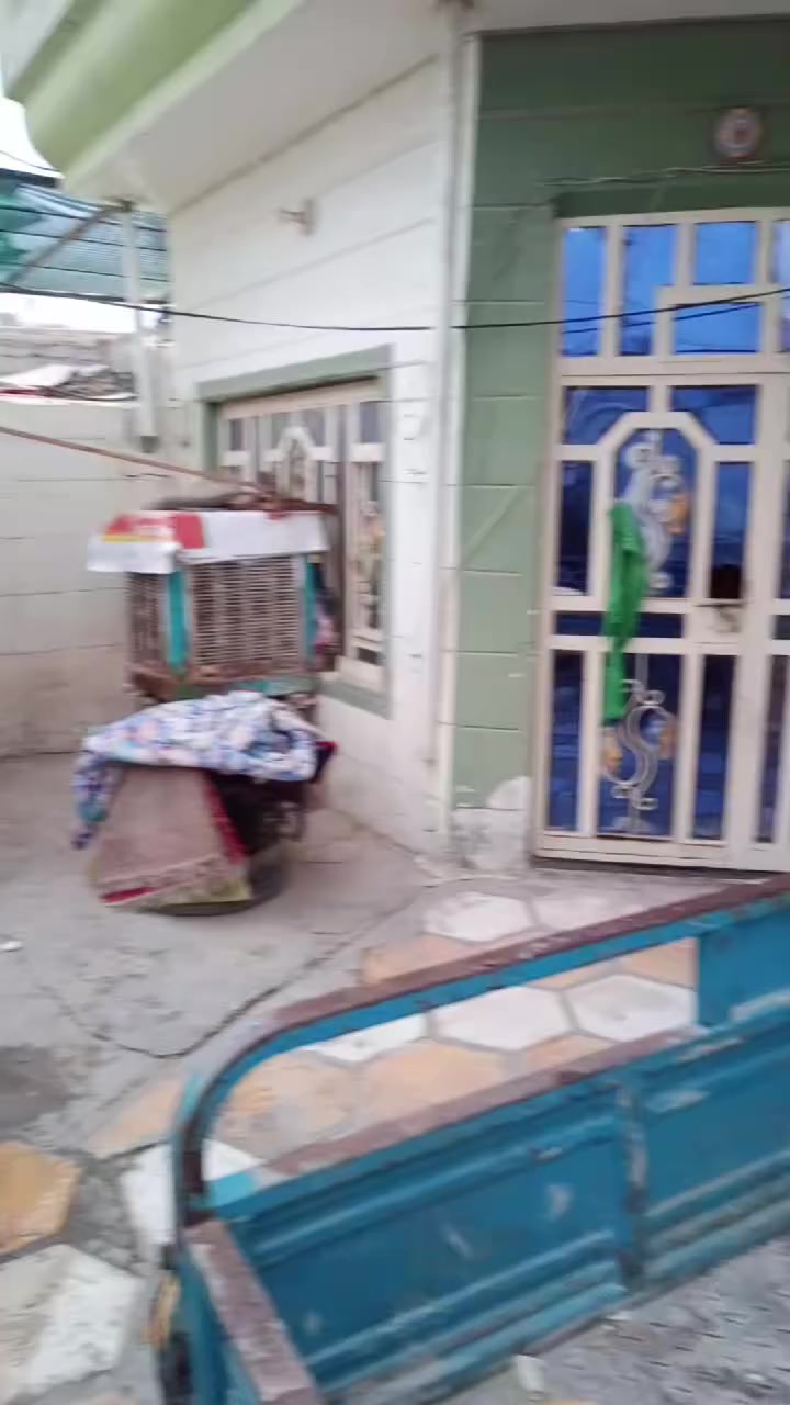 دار للبيع المساحه 300متر طابقين
ابو خستاوي شارع مدرسه حمام السلام نهايته التبليط الثاني 

خدمات كامله عقد اصلاح زراعي مشمول بل تطويب 

السعر //40/وبي مجال//***********
