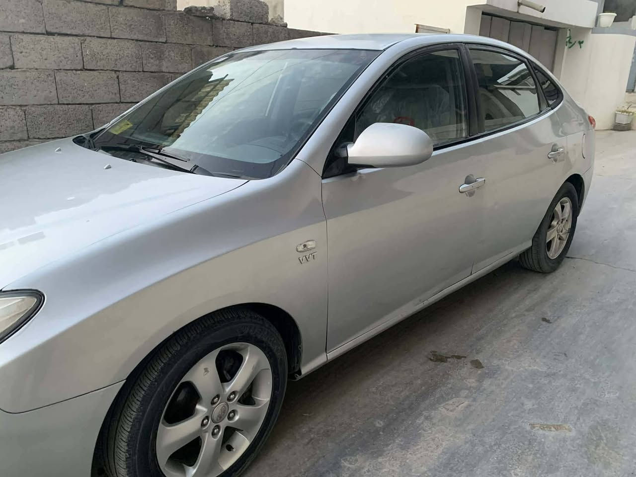 هۆندای ئاڤانتی مۆدیل 2010ماڵێکی جوان چوارتایەی تازە گێڕو مەکینە بەشەرت سەقف بێ بۆیاخ ئیکۆ ناو سندوق کامل و وەکو شوشە لایت ڕەش شوێن سەیدسادق 44و کەمێ معامەلە***********
