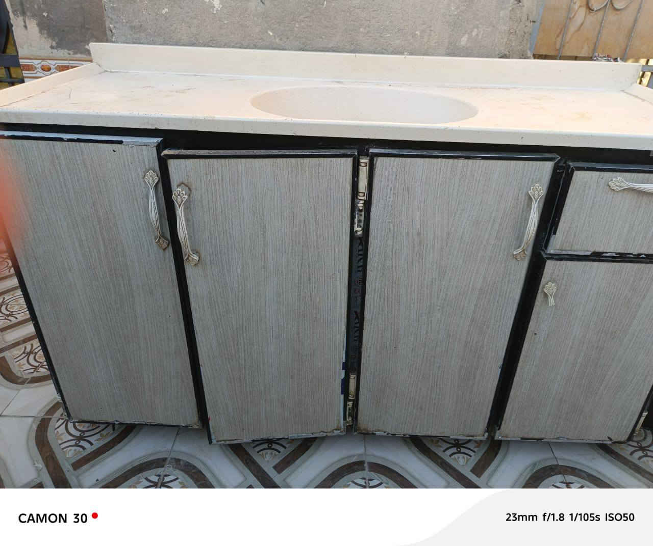 كاونتر للببع 3قطع العنوان الناصريه مركز ***********واتساب او اتصال
