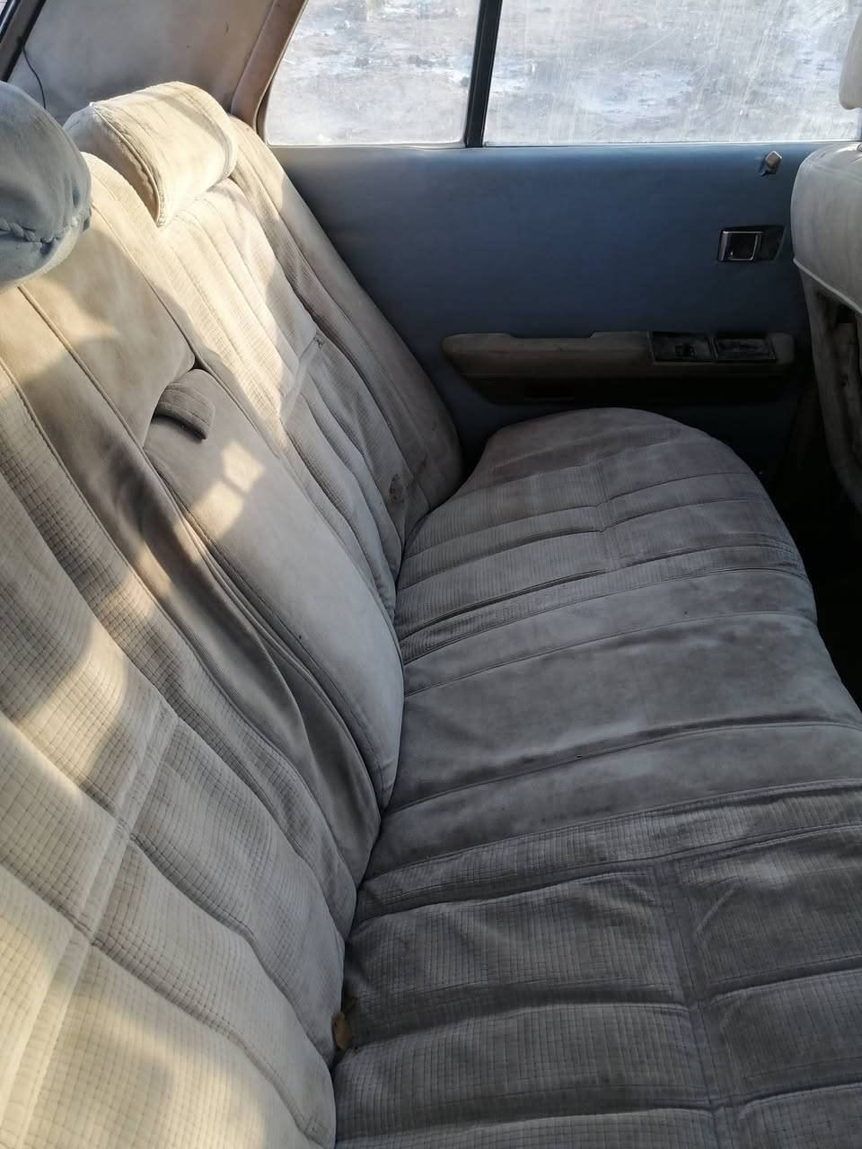 السلام عليكم سوبر ٨٢ كير ومكينه ثنين ونص نضاف رقم نينوه ماندل رعيه بيع كوم حديد طخم تاير كهربايات كله شغاله جام ٤ شغالات سكنات مسجل بلتوث سياره مال بيت ابيع كوم حديد ١٤ ورقه مكاني ذي قار رفاعي رقم بي وتساب ***********
