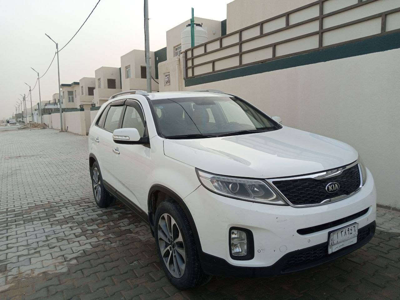 النجف الاشرف 
السلام عليكم
سورنتو للبيع مديل15رقم بغداد  مكينه 6سلندر بيه بارد قليل باب السايق سنويه بسمنا ما صاقطه  مكينه مبدل بيه گازگت حداديه 80٪ السعر 195$وبيه مجال العنوان ***********
