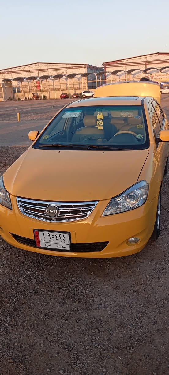 بيوايدي ابيع كوم حديد موديل 2016/سنويه منتهيه سنتين سعر 60بيها مجال هيئة غرامات ام صفره *********** البصره حيانيه شارع ستين شارع عام البصرة, العراق
