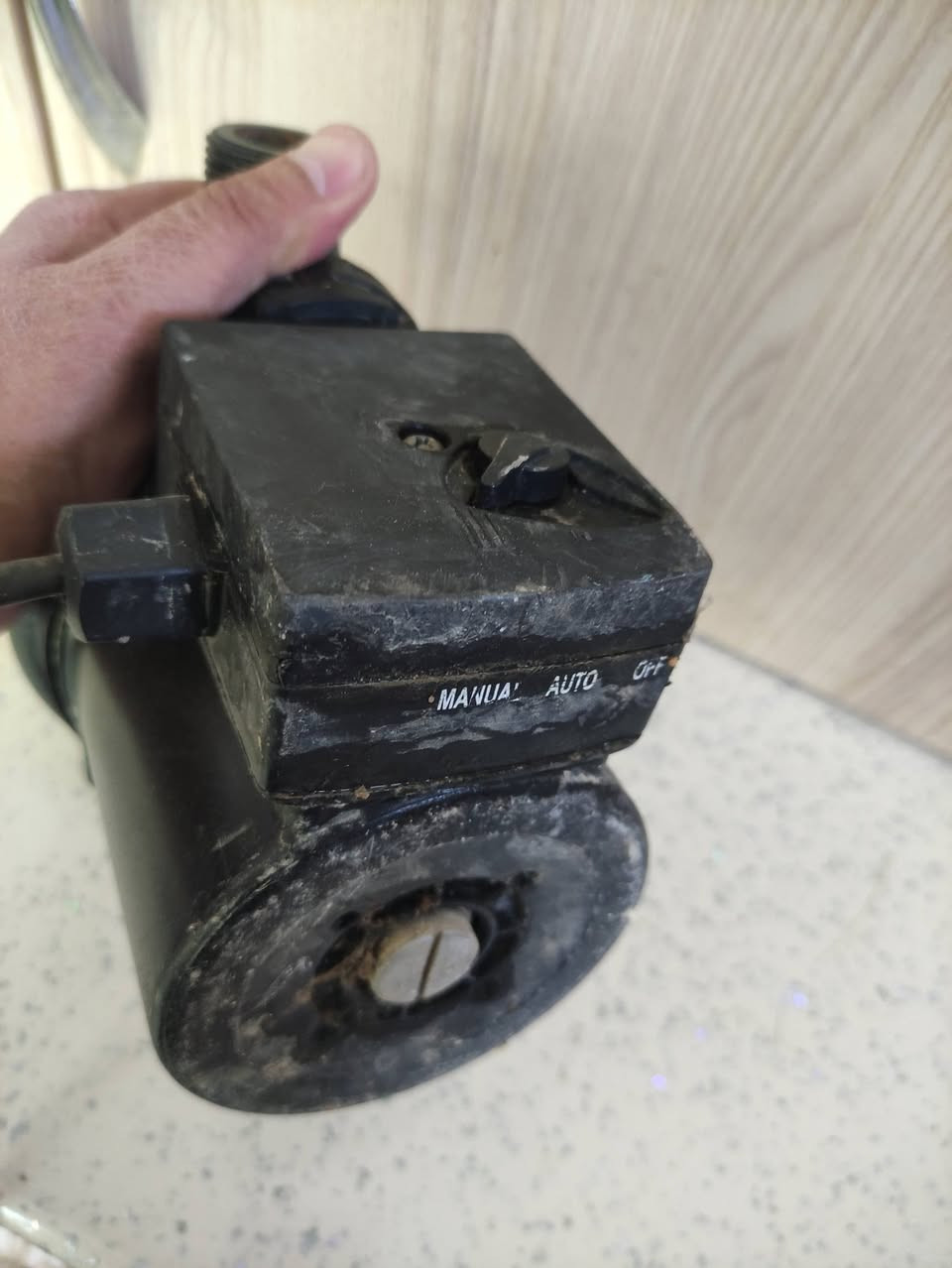 السلام عليكم ماطو ظخ الماء بشكل تلقائي عنده فتح الحنفية أو الدوش أو الغسالة استعمال شهر واحد الاستفسار مراسلة الصفحه


**إذا كنت صاحب هذا الإعلان وتريد حذفه لأي سبب، رجاءا أرسل رسالة إلى الدعم الفني**