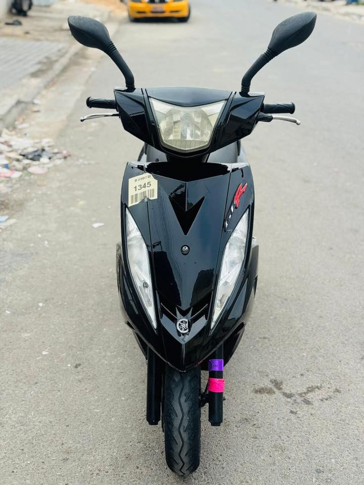 السلام عليكم
دراجة GTR. صالي شهر او نص من امنزلها دراجة خير من الله دهن موتل اديرلها دراجة فول الدراجة للبيع او المرواس

للاستفسار ***********
