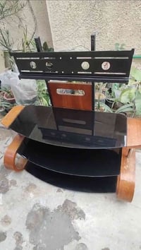 للبيع سعر ٣٠ 07901823636