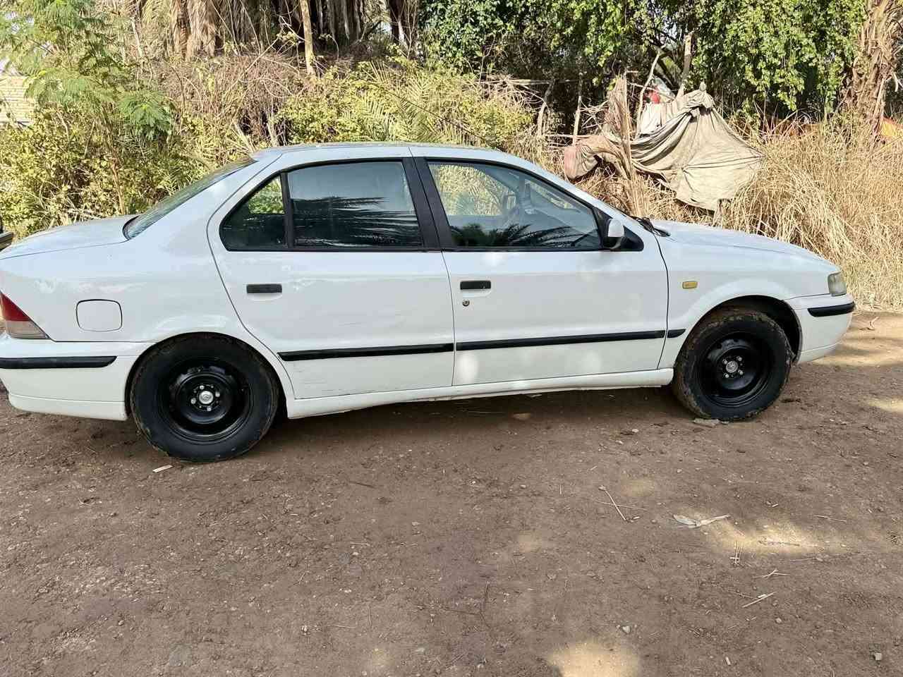 سمند 2010 رقم قادسيه 
مكينه وكير عل الشرط وحداديه جديده امامي وخلفي 
سياره جاهزه سنويه لل 28
*********** مكان الديوانيه  ال حمد
