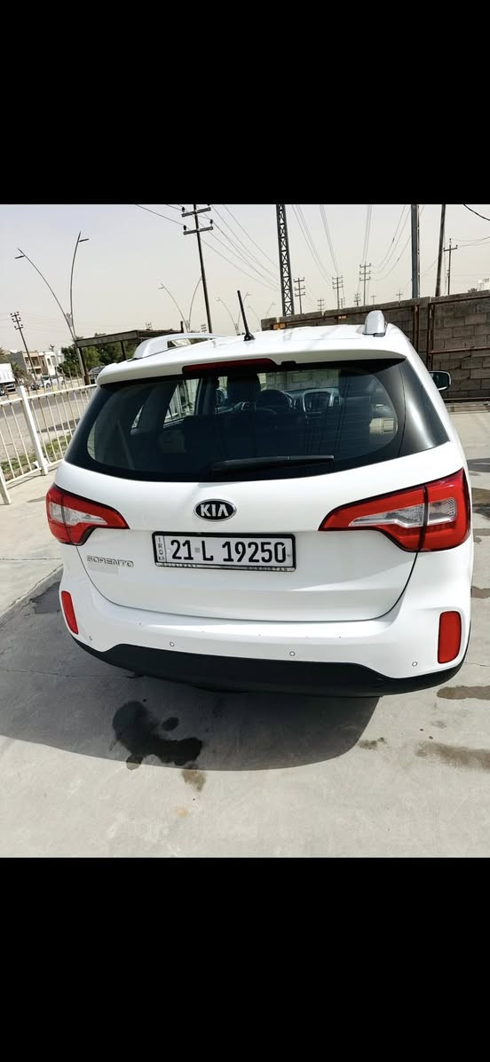 سلام وعليكم سورنتو مديل 2015 خليجي رقم سليمانيه بسمي ماشيه 94الف سياره كلش جديده بصمه تشغيل بصمه أبواب ترحيب لد امامي ولد خلفي 7 راكب 3 قطع تبريد تخم تايرات جديد سياره فول مكينه 4 سلندر بعدها لك مكفوله عدا هاذا لشبر الي بل بنيد سياره كلش حلوه وجاهزه من كلشي سعر 
$174 وبيها مجال ديالئ ‭0773 934 8594‬
