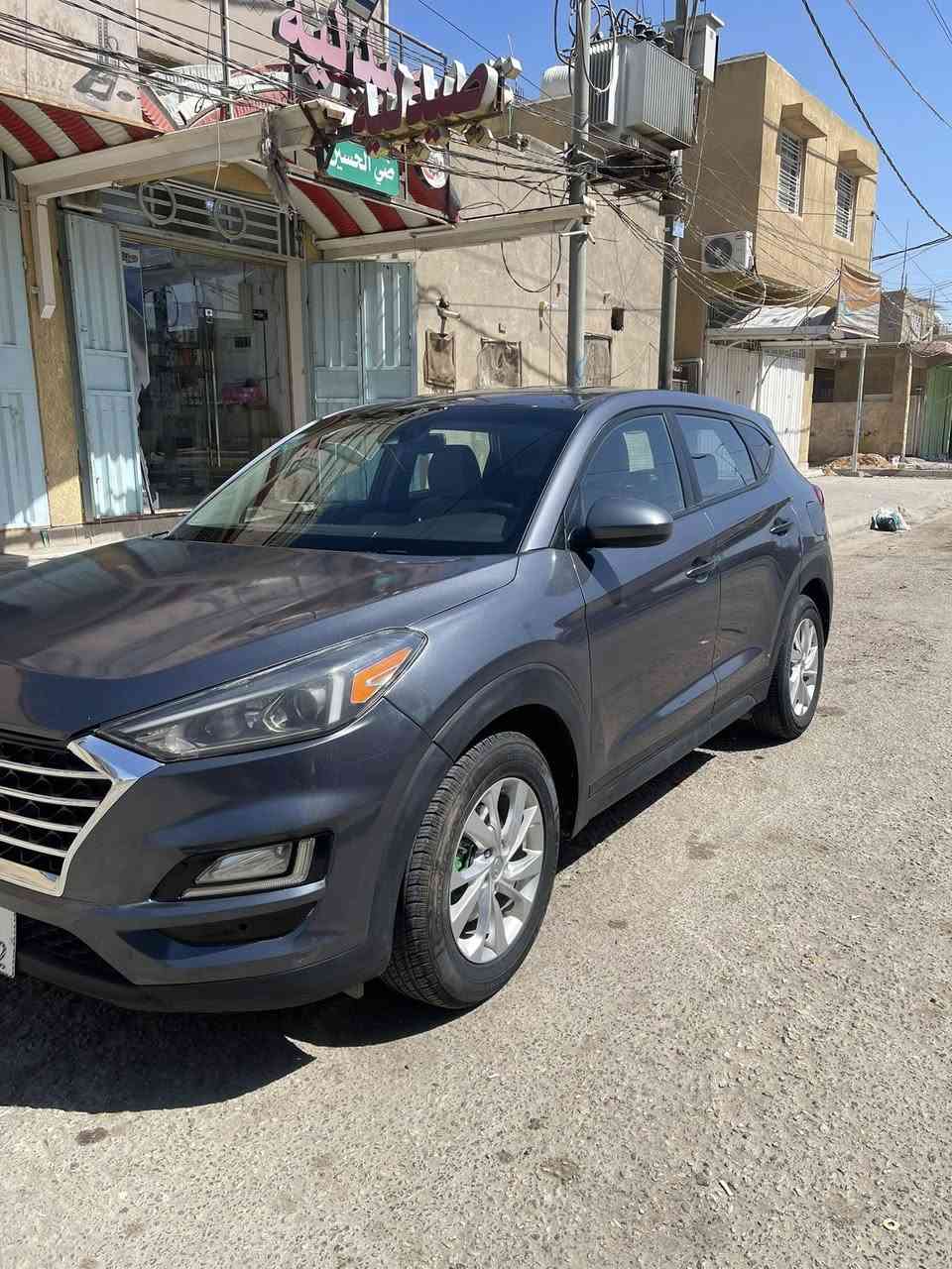 سلام عليكم
هونداي توسان امريكي 2021 
رقم كربلاء باسمي 
رقم انكليزي سنوية وهزة 2025  
حادث بنيد ومصبوغ
وبابين صبغ اثر شخوط
سونار موجود بالصور
ماشية 63 الف 
محرك 2000 gdi 
4 سلندر
رادار امامي كامرا خلفية
السعر 160 
مكاني كربلاء
***********
