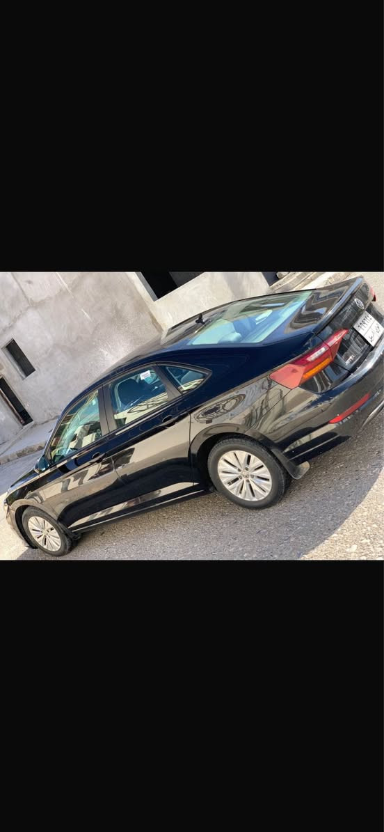 Jetta 2019 Sport
ئێک قطعە بەغ بێ داخلی ئیکجار 
سیارە کلینە نەیا دوبەیە
کوشن هێتەر مواسفات فولا بێ سلایت
طغم تایر گێر و مەکینە جدید
غرامە ملیونەک لسەرن
سعر 130 و مجال
*********** دهوك, العراق
