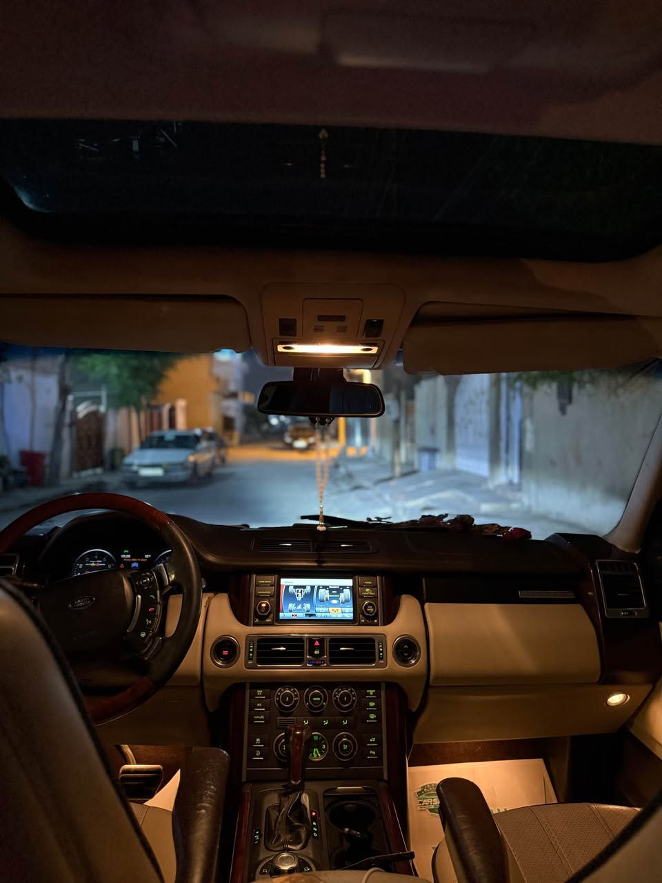 سلام علیکم 
کامل بویاخ بی دعم 
گیرو مه کینه که پس به شه رت 
فول فول موسه فات 
۲۰۱۰
تحویل به شه رت 
گورینوه  ئه کم السليمانية, العراق


**إذا كنت صاحب هذا الإعلان وتريد حذفه لأي سبب، رجاءا أرسل رسالة إلى الدعم الفني**