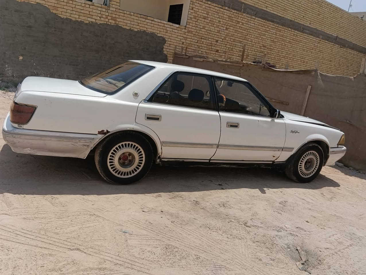 سلام عليكم هارتوب للبيع رقم بغداد 
تحويل ثاني يوم سياره مكفولة من الكصه ونقل الجثه 
مكينه أو كير نضيف حدادي كهربائيات تخم تايرات 
سنويه ل 27 السعر 25 ورقه المكان النجف شارع الصب 
الاستفسار ***********
