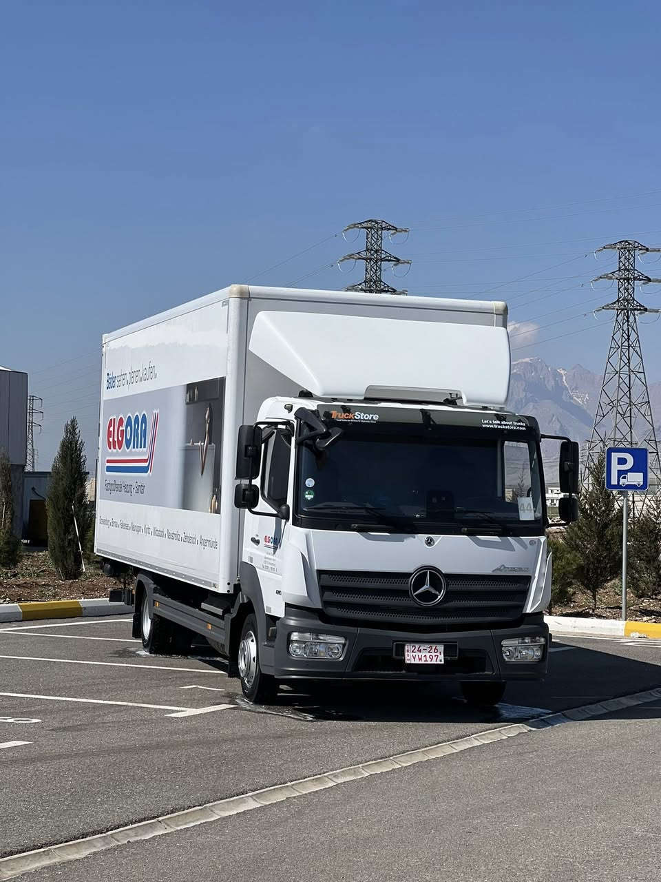 مارسيدس أتيكؤ 
موديل/٢٠٢٠
حجم/٨١٨
ماشية/٢٥١٠٠٠
مواصفات فول فول
تحديد سرعة
٢طالقات هاڤ
خلفي و أماميةكاميرة
تبريد بيلادي
خلفي جوبليس
طول ٧/٢٥
 سيارة دخول جديدةمكفولة كفالة عامة
مكان سليمانية طريق طسلوجة
معرض ديالية

***********
***********
***********
