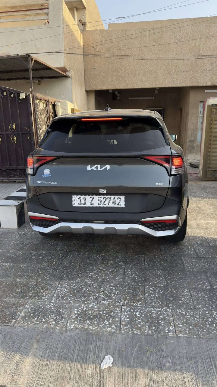 سبورتج موديل 2024  بسعر خيالي 🔥🔥وارد امريكي ماشيه 17 الف والسونار مالتها مرفق مع الصور رقم بغداد تحويل ثاني  يوم وبسمي السياره محرك 2500 ولسياره جديده ومانقصها اي شي السعر 195 وبيها مجال 
مكان السياره الانبار الفلوجه ومراوس حسب القناعه
الرقم ***********
***********
الاتصال على الرقم 
مكلف بلنشر
