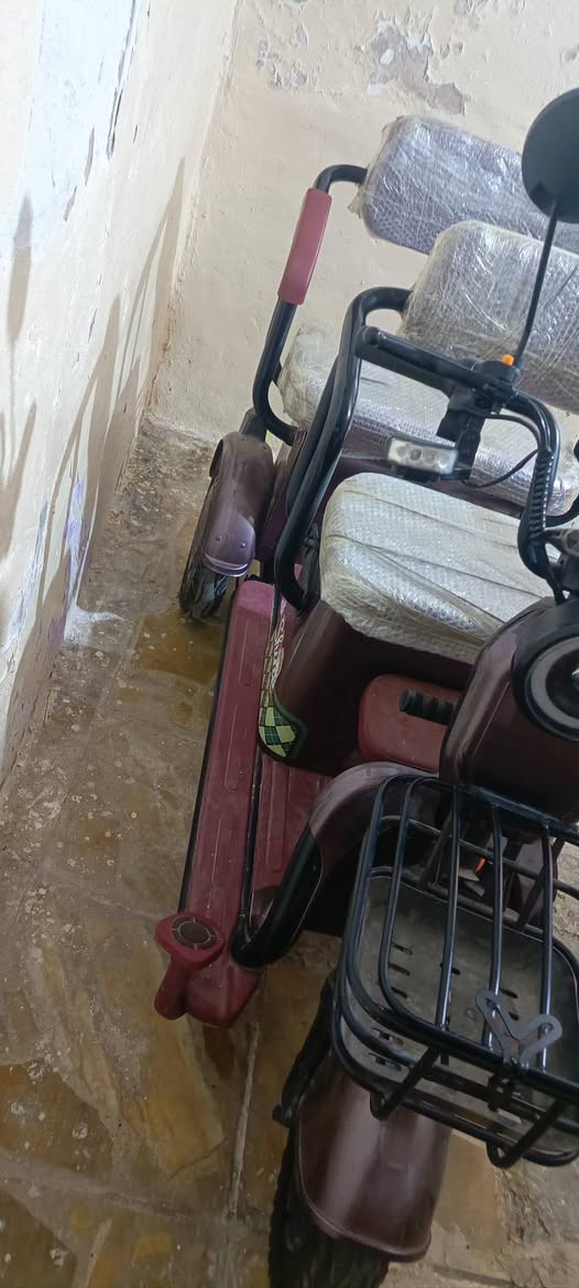 سلام عليكم دراجة شحن  مستعمل قليل  ستفسار عل هذ رقم ***********
