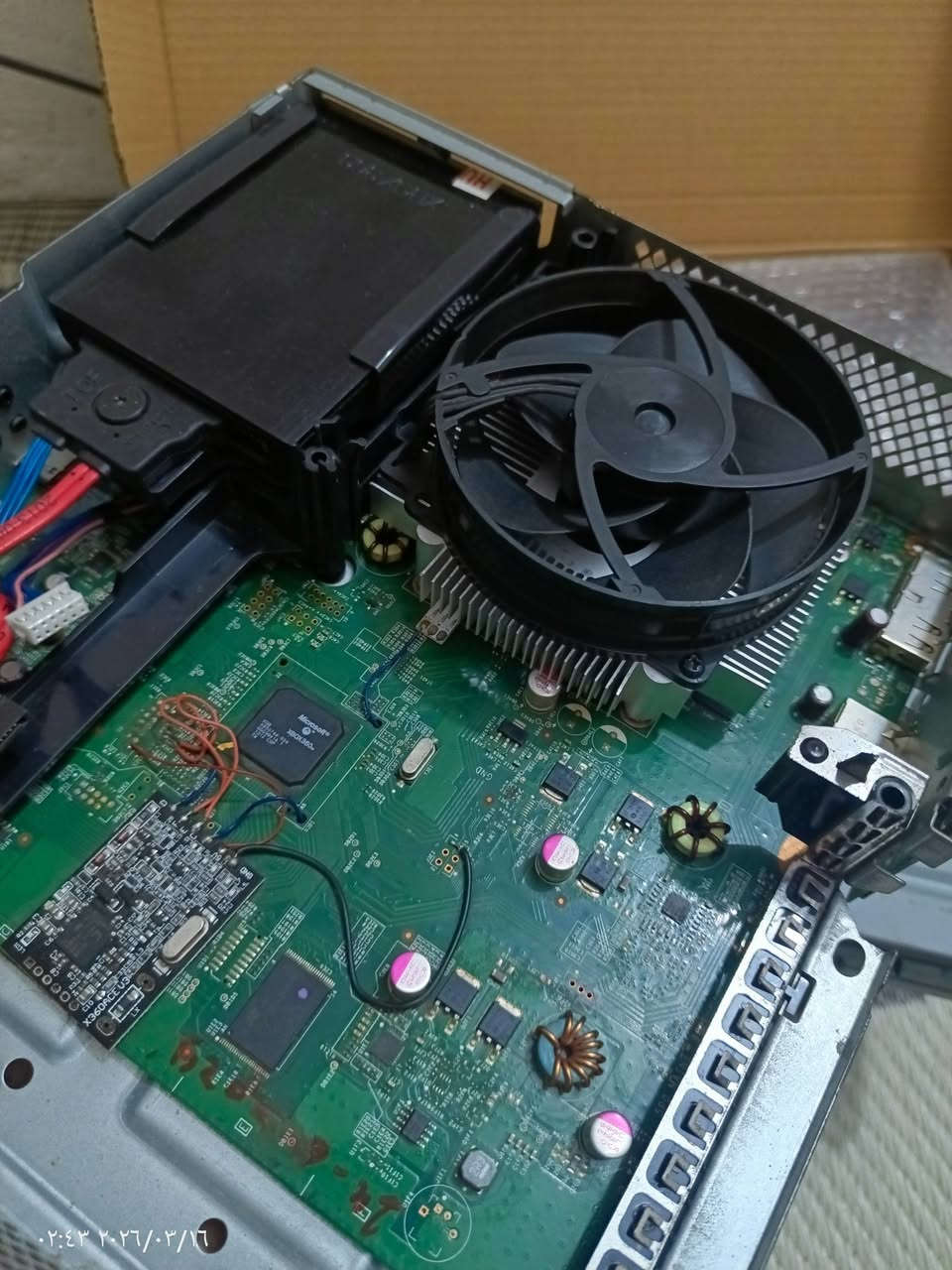 السلام عليكم
عندي اكس بوكس 360 سوبر سليم للبيع  الجهاز كولش نظيف من الجوه انسى شي اسمها حراره  وبي اكثر من 20  لعبة كلهن قويات 
مثل كول اوف ديوتي 8 أجزاء 
 و بيتلفيد 4 أجزاء 
وفورزا هورايزون بيها جزئين 
و جي تي اي 5 
وبعد هواي العاب قويه 
وباقي بالهارد  اكثر من 40 كيكا اذا تحب اضيف العاب على ذوقك
ملحقاته كامله جوستك شحن مع واير اضافي و بطاريه
 و كيبل اج دي و المحوله مطول الواير مسوي مترتين 
بي عطل تصليحه يكلف 35 
سعره 100 
مكاني بغداد الامين الثانيه


**إذا كنت صاحب هذا الإعلان وتريد حذفه لأي سبب، رجاءا أرسل رسالة إلى الدعم الفني**