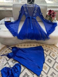 لطلب المراسله في الخاص او في واتساب 07869790226 أو تلكرام@rrrradd1 لدي...