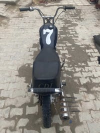 من رخصت الادمن شباب الدراجه موديل ٢٠ بيها اوراق اسكنر بس ابيع كلك تجي ...